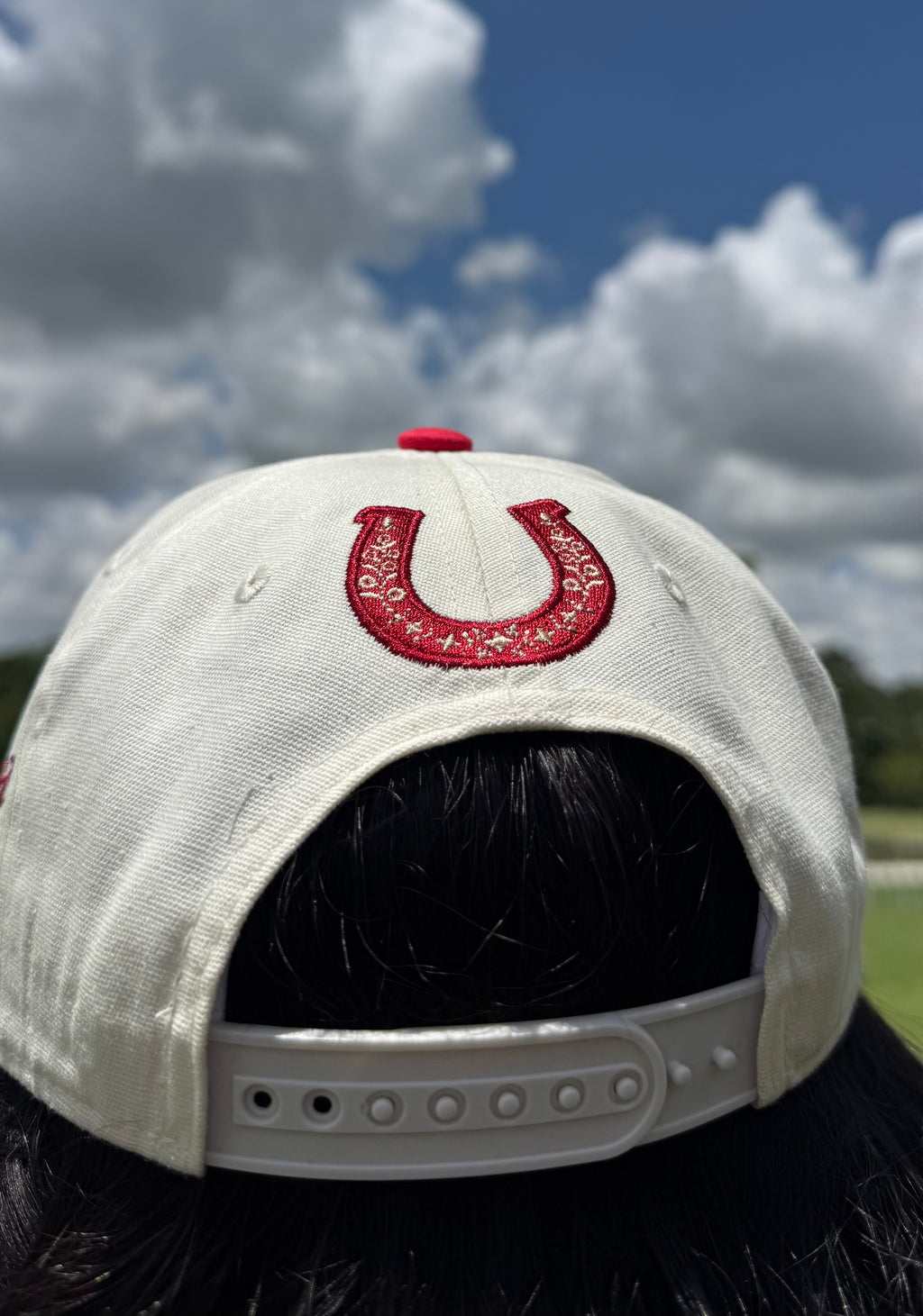 Not Gonna Hold My Horses Cap