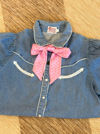Pink Horseshoe Twilly